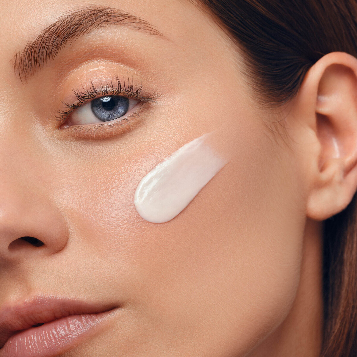 Blue Peptides Uplift Moisturizing Cream SPF30